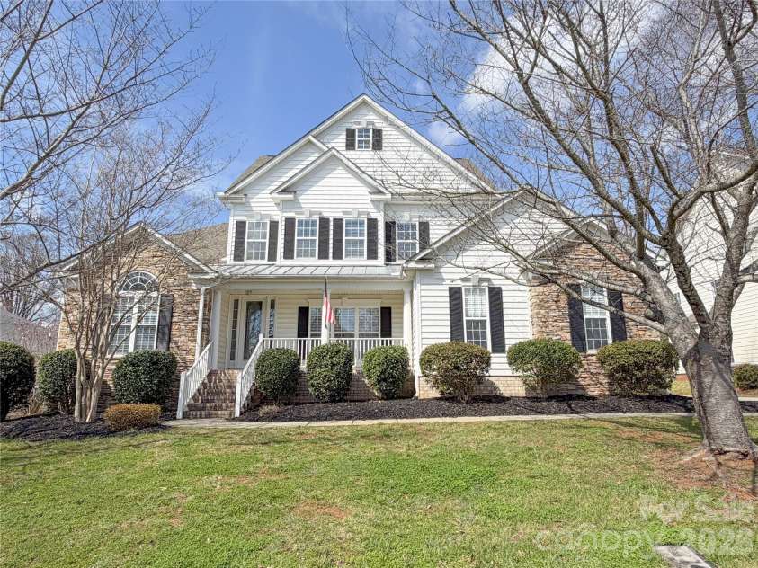 619 Harrison Drive, Concord, NC 28027.  MLS# CAR4345842, YatesRealty ID 11050. 
