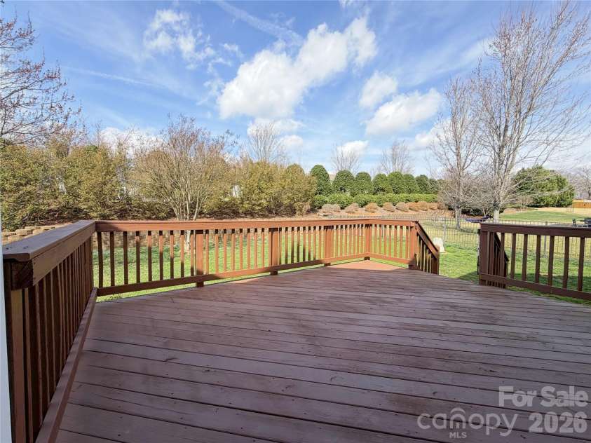 619 Harrison Drive, Concord, NC 28027.  MLS# CAR4345842, YatesRealty ID 11050. 