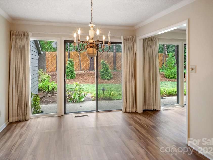 470 Crowfields Drive, Asheville, NC 28803.  MLS# CAR4283046, YatesRealty ID 11051. 