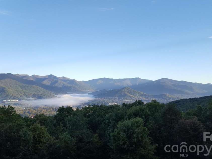 126 Wildflower Cove Drive, Swannanoa, NC 28778.  MLS# CAR4345693, YatesRealty ID 11052. 
