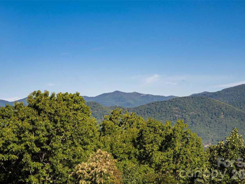 126 Wildflower Cove Drive, Swannanoa, NC 28778.  MLS# CAR4427361, YatesRealty ID 11052. 