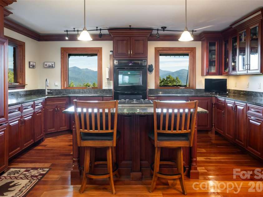 126 Wildflower Cove Drive, Swannanoa, NC 28778.  MLS# CAR4427361, YatesRealty ID 11052. Open and functional kitchen