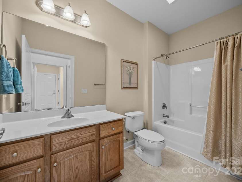 229 River Birch Drive, Salisbury, NC 28146.  MLS# CAR4284984, YatesRealty ID 11052. 