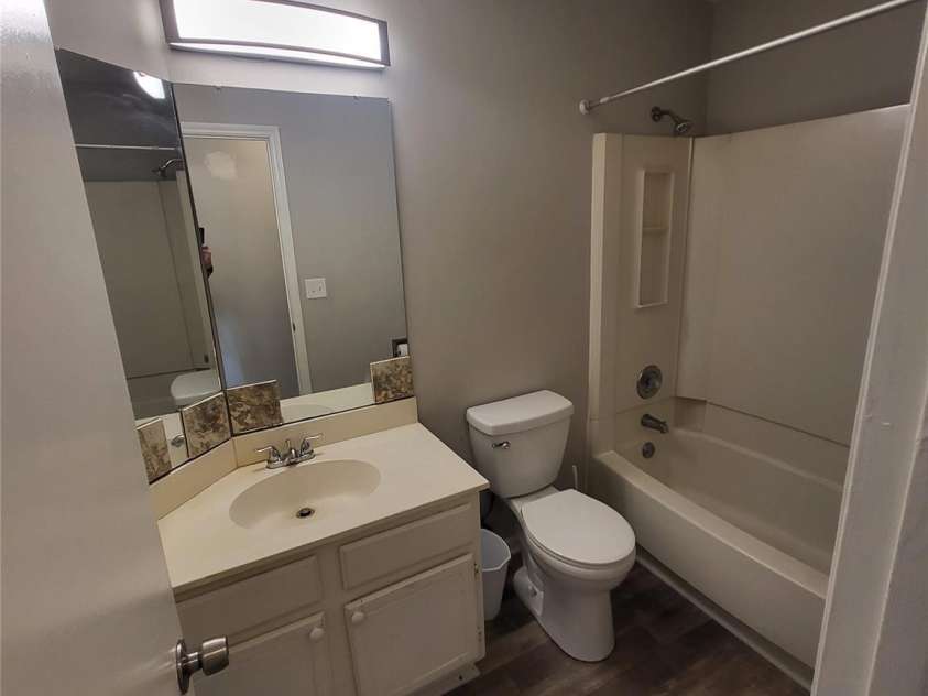 5720 Ebley Lane, Charlotte, NC 28227.  MLS# CAR4179653, YatesRealty ID 11054. 