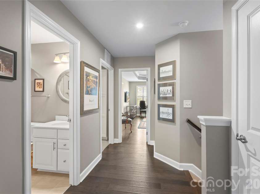2023 Sage Park Drive, Charlotte, NC 28217.  MLS# CAR4399356, YatesRealty ID 11055. 