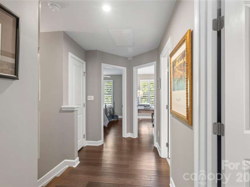 2023 Sage Park Drive, Charlotte, NC 28217.  MLS# CAR4399356, YatesRealty ID 11055. 