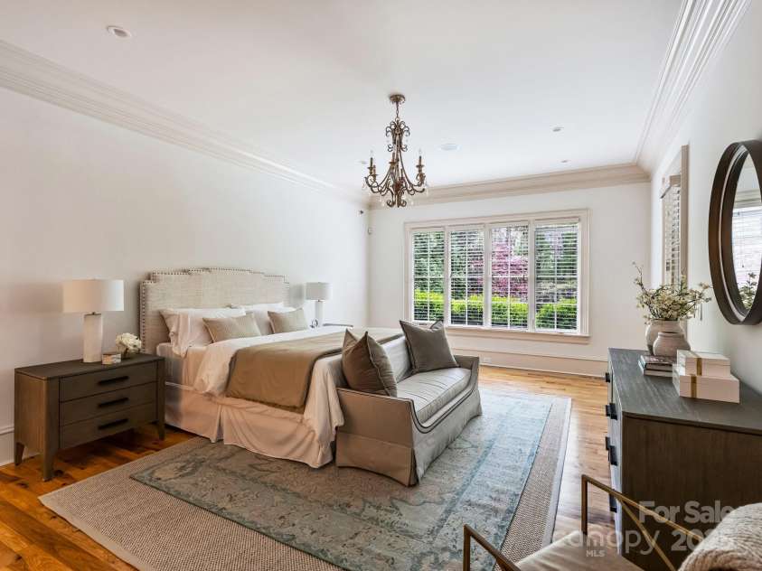 4400 Sharon View Road, Charlotte, NC 28226.  MLS# CAR4243534, YatesRealty ID 11056. Primary Suite