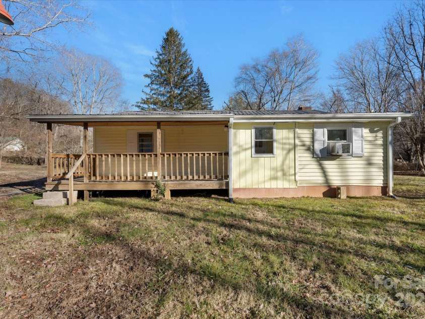 4 Morgan Cove Road, Candler, NC 28715.  MLS# CAR3898041, YatesRealty ID 11057. 