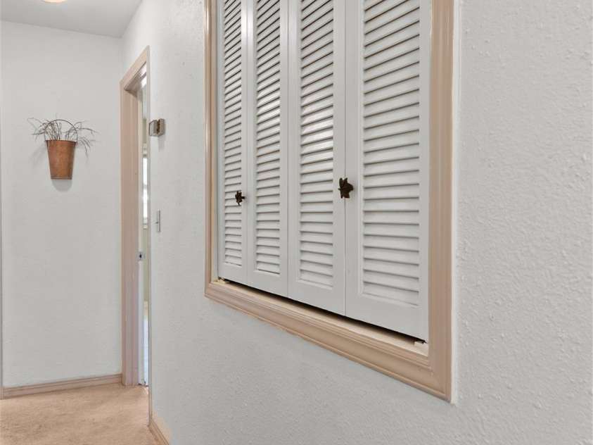 121 Auburn Park Drive, Waynesville, NC 28786.  MLS# CAR4180555, YatesRealty ID 1106. 