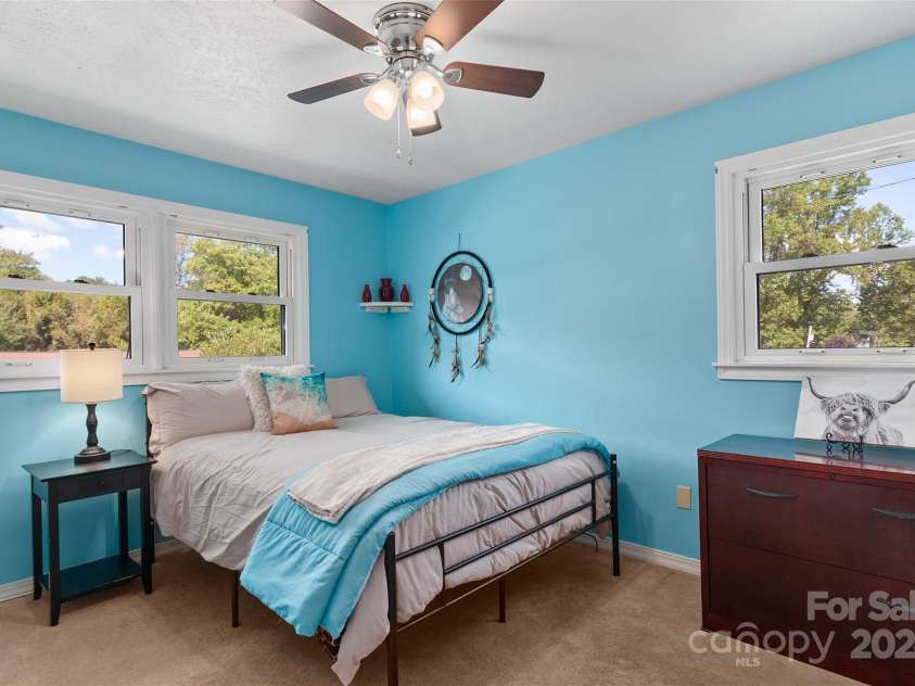 121 Auburn Park Drive, Waynesville, NC 28786.  MLS# CAR4180555, YatesRealty ID 1106. 