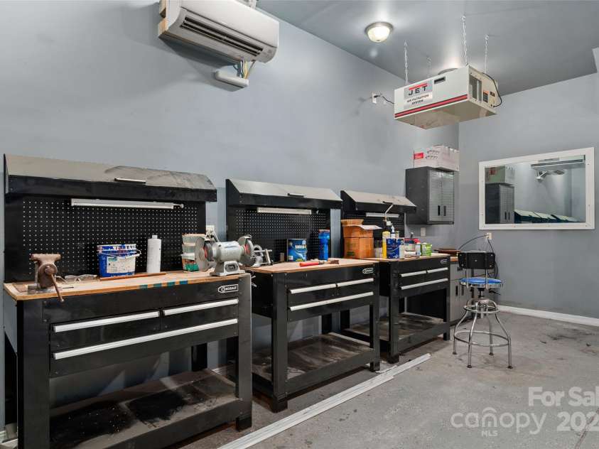 121 Auburn Park Drive, Waynesville, NC 28786.  MLS# CAR4180555, YatesRealty ID 1106. 