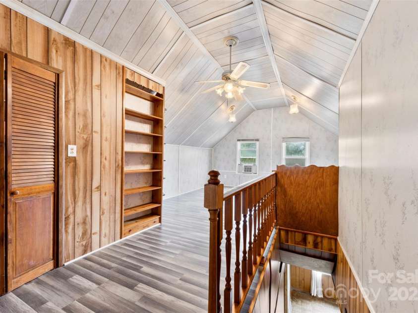 217 Highland Street, Gastonia, NC 28052.  MLS# CAR4260971, YatesRealty ID 1106. 