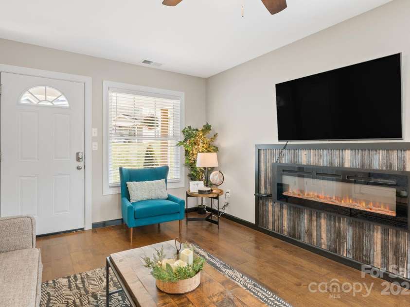 311 Jenna Clare Lane, Asheville, NC 28803.  MLS# CAR4228649, YatesRealty ID 11060. 