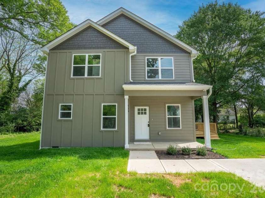 518 Magnolia Street, Gastonia, NC 28054.  MLS# CAR4368166, YatesRealty ID 11061. 