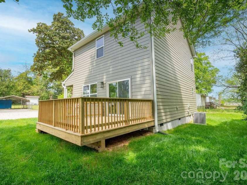518 Magnolia Street, Gastonia, NC 28054.  MLS# CAR4368166, YatesRealty ID 11061. 