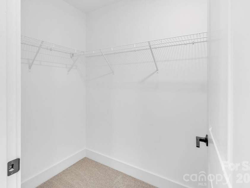 518 Magnolia Street, Gastonia, NC 28054.  MLS# CAR4368166, YatesRealty ID 11061. 
