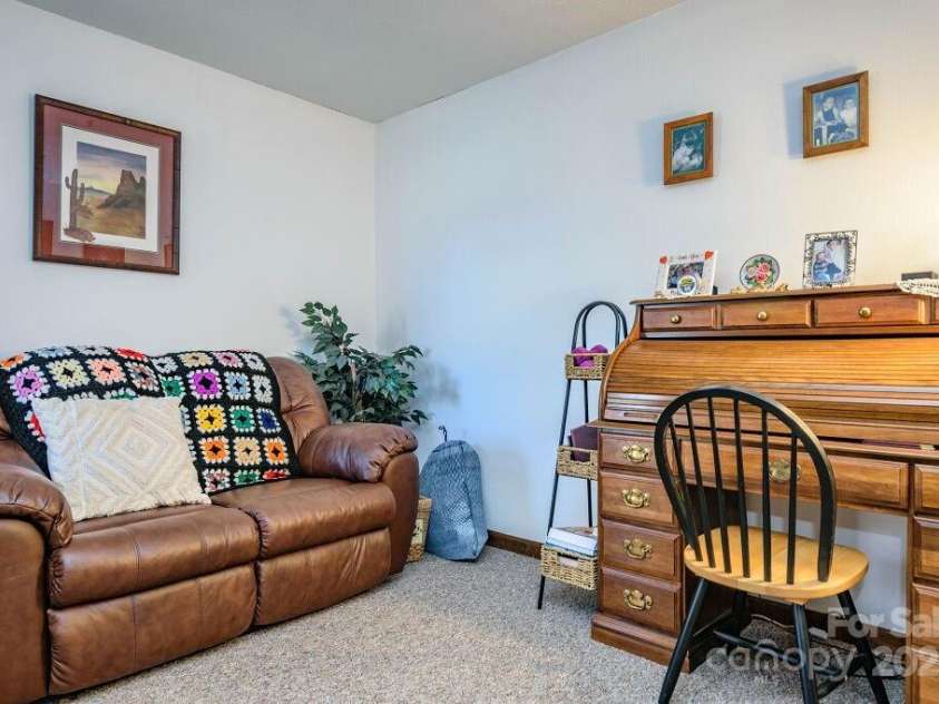 17 Moland Drive, Etowah, NC 28729.  MLS# CAR4255576, YatesRealty ID 11062. 