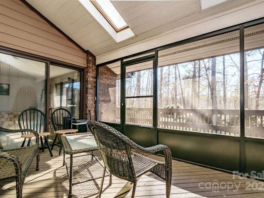 17 Moland Drive, Etowah, NC 28729.  MLS# CAR4255576, YatesRealty ID 11062. 