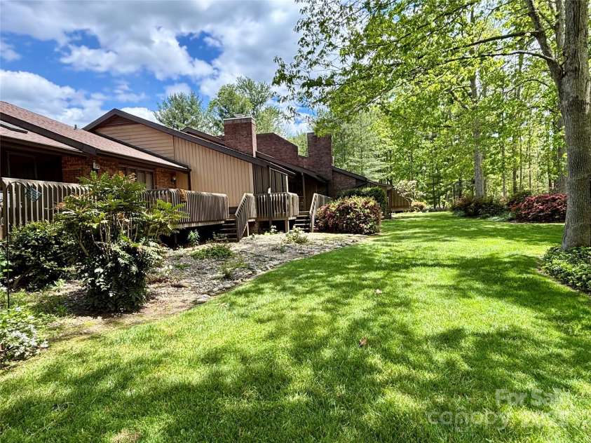 17 Moland Drive, Etowah, NC 28729.  MLS# CAR4255576, YatesRealty ID 11062. 