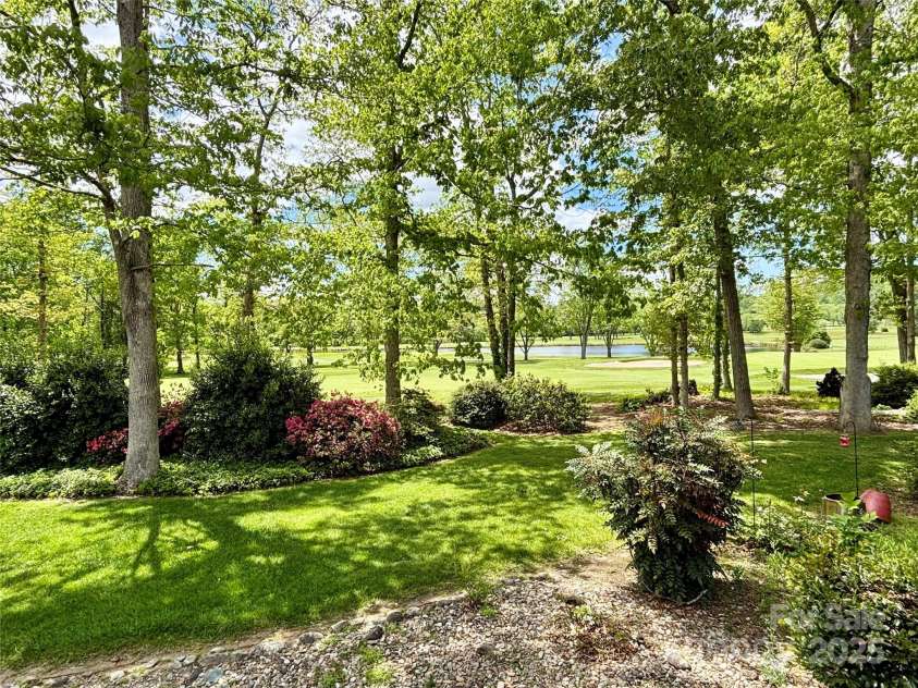 17 Moland Drive, Etowah, NC 28729.  MLS# CAR4255576, YatesRealty ID 11062. 