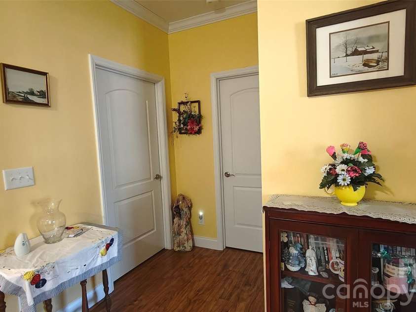 192 Kluenie Road, Mocksville, NC 27028.  MLS# CAR4358034, YatesRealty ID 11062. 