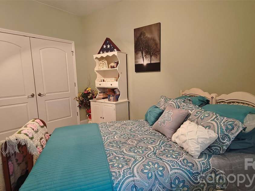192 Kluenie Road, Mocksville, NC 27028.  MLS# CAR4358034, YatesRealty ID 11062. 