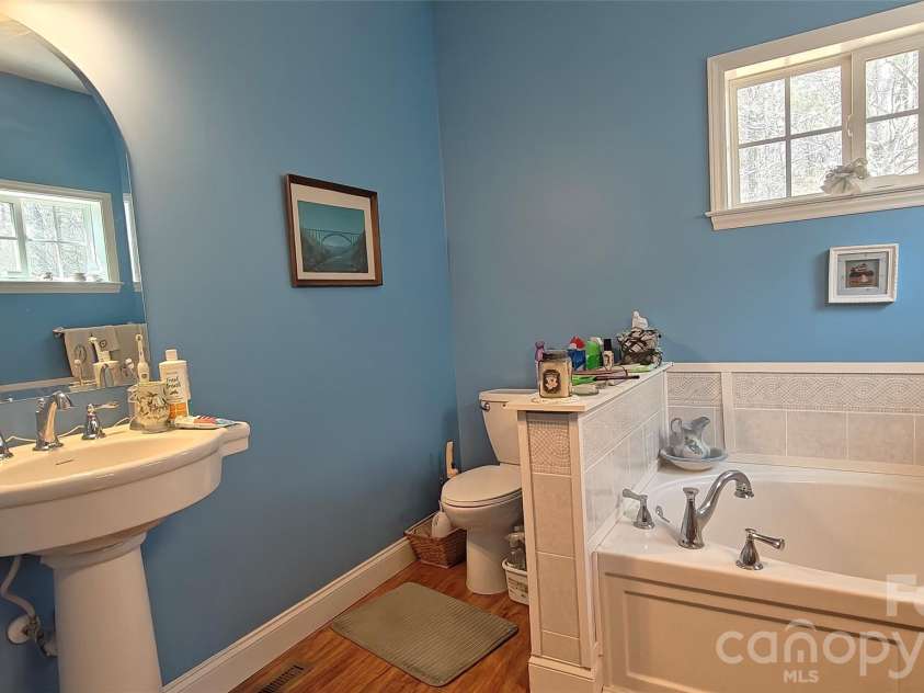 192 Kluenie Road, Mocksville, NC 27028.  MLS# CAR4358034, YatesRealty ID 11062. 