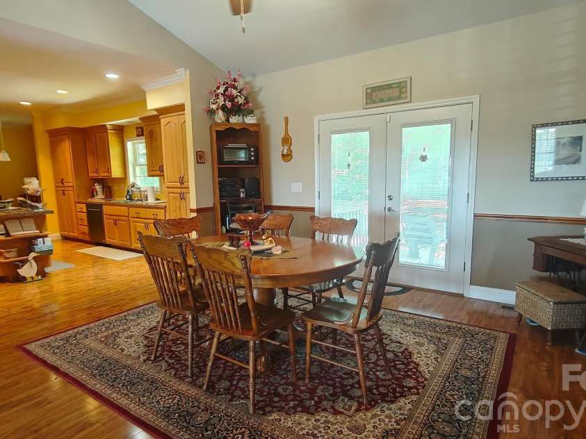 192 Kluenie Road, Mocksville, NC 27028.  MLS# CAR4358034, YatesRealty ID 11062. 