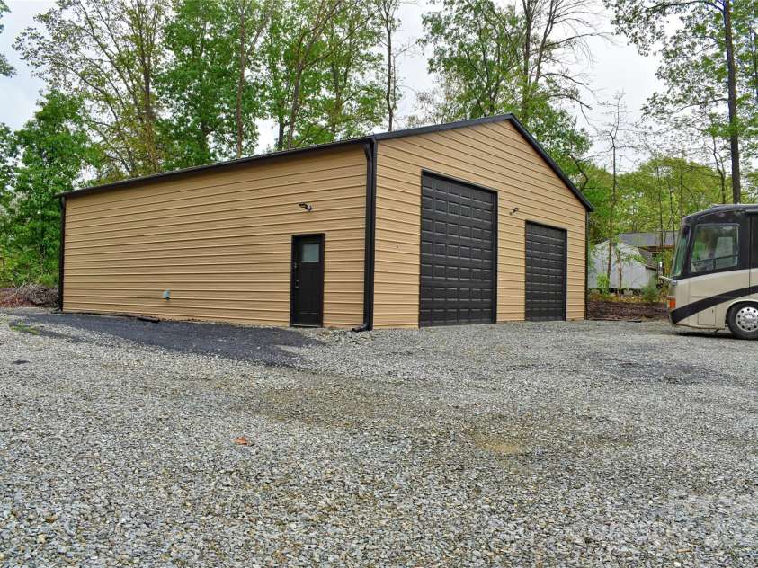 482 Old Camp Road, Denton, NC 27239.  MLS# CAR4244260, YatesRealty ID 11063. 