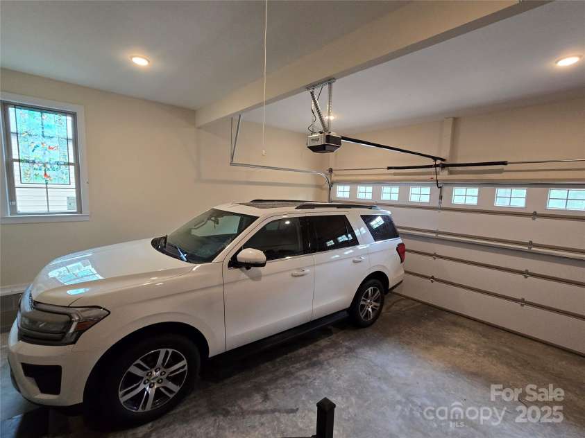 482 Old Camp Road, Denton, NC 27239.  MLS# CAR4244260, YatesRealty ID 11063. Attached 2-car garage.