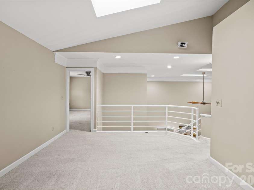 6029 Sharon Road, Charlotte, NC 28210.  MLS# CAR4336435, YatesRealty ID 11063. 