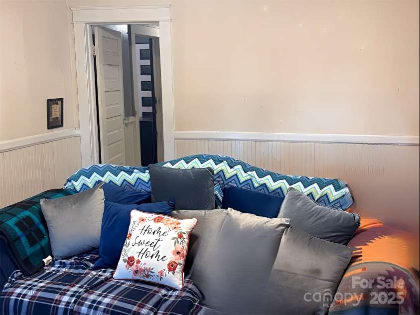 115 Baker Street, Jefferson, SC 29718.  MLS# CAR4214184, YatesRealty ID 11064. 