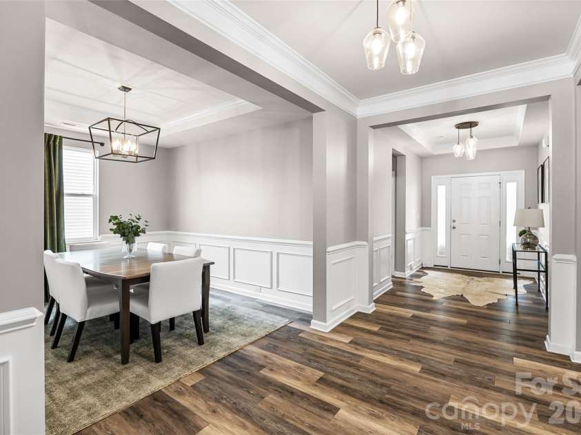 2315 Verde Creek Road, Charlotte, NC 28214.  MLS# CAR4362048, YatesRealty ID 11064. 