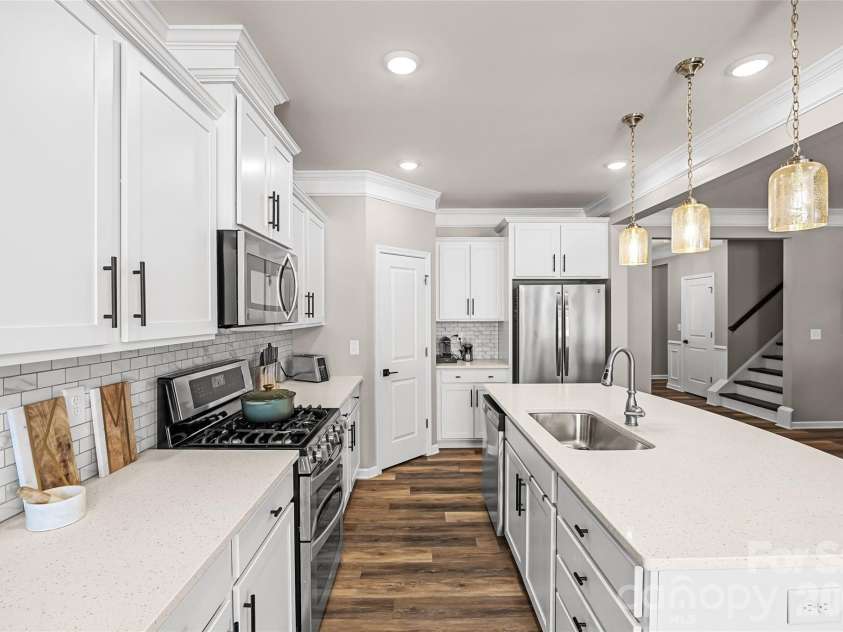 2315 Verde Creek Road, Charlotte, NC 28214.  MLS# CAR4362048, YatesRealty ID 11064. 