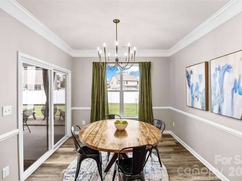 2315 Verde Creek Road, Charlotte, NC 28214.  MLS# CAR4362048, YatesRealty ID 11064. 