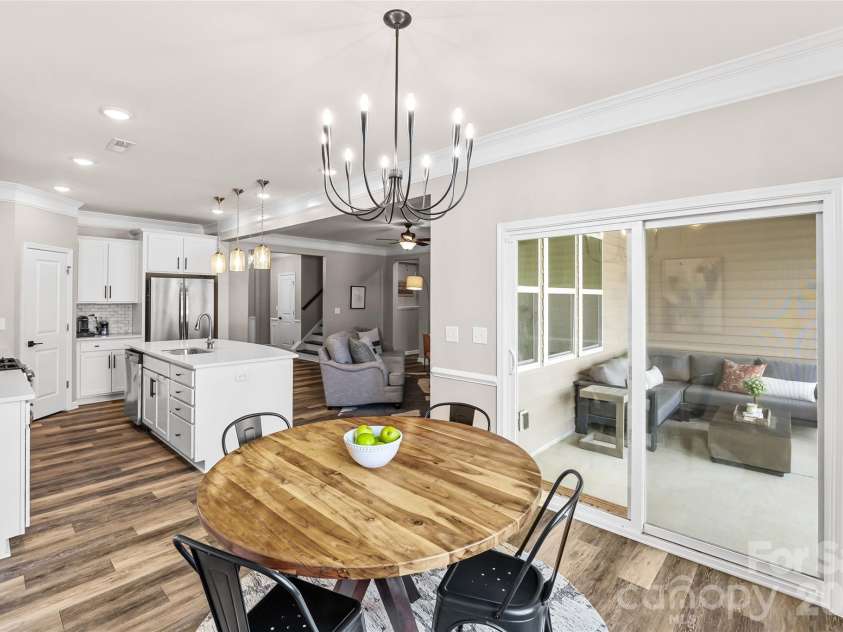 2315 Verde Creek Road, Charlotte, NC 28214.  MLS# CAR4362048, YatesRealty ID 11064. 