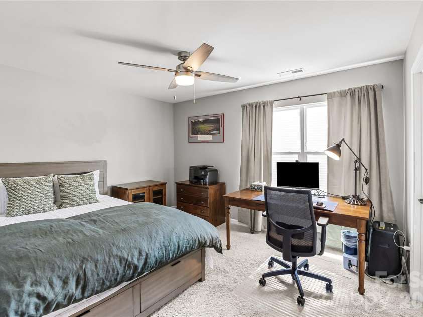 2315 Verde Creek Road, Charlotte, NC 28214.  MLS# CAR4362048, YatesRealty ID 11064. 