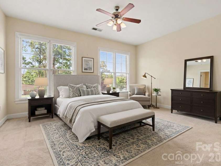 5425 Closeburn Road, Charlotte, NC 28210.  MLS# CAR4363801, YatesRealty ID 11067. Virtually staged