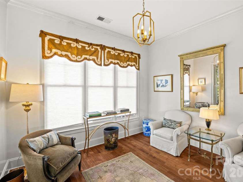 5425 Closeburn Road, Charlotte, NC 28210.  MLS# CAR4366605, YatesRealty ID 11067. Sitting/Dining Room