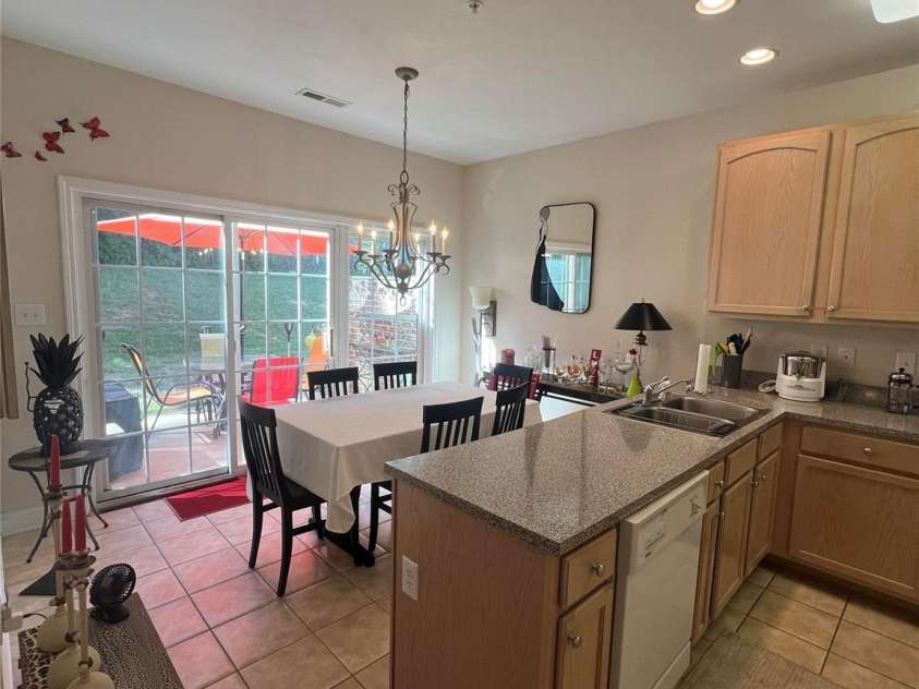 1376 21st Avenue, Hickory, NC 28601.  MLS# CAR4161622, YatesRealty ID 11069. 