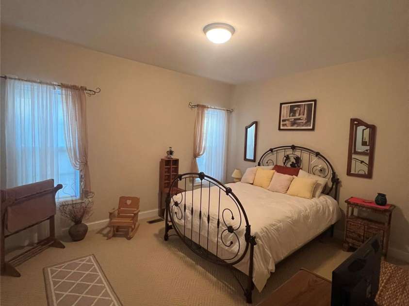 1376 21st Avenue, Hickory, NC 28601.  MLS# CAR4161622, YatesRealty ID 11069. 