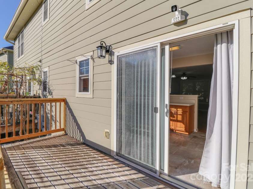 16 Aberdeen Drive, Arden, NC 28704.  MLS# CAR4313814, YatesRealty ID 1107. 