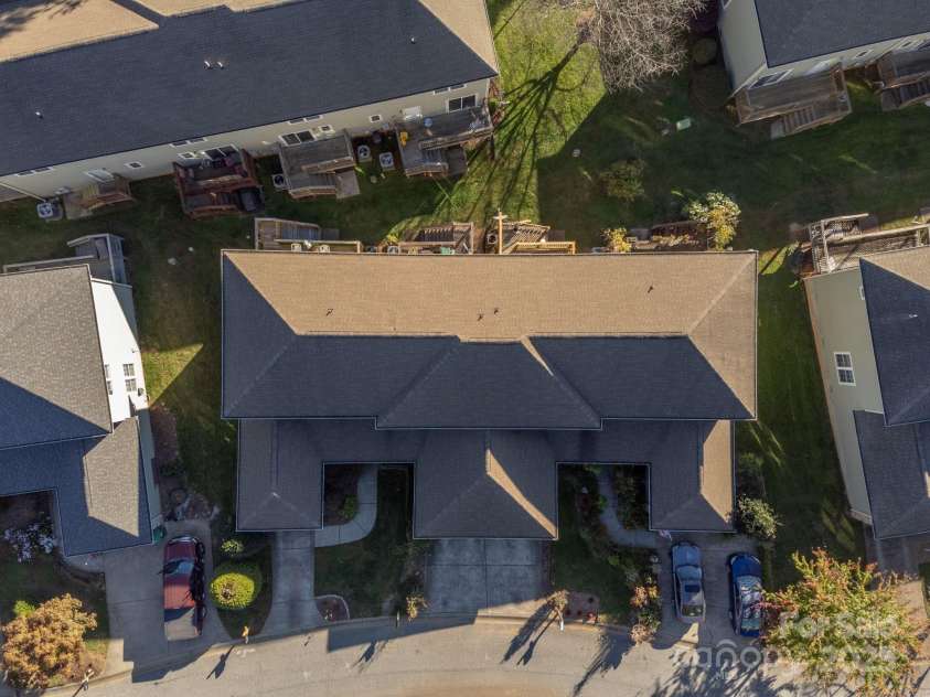 16 Aberdeen Drive, Arden, NC 28704.  MLS# CAR4313814, YatesRealty ID 1107. 