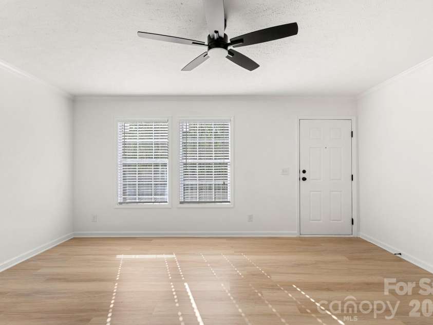 6901 Oxbow Lane, Monroe, NC 28110.  MLS# CAR4364677, YatesRealty ID 11070. 