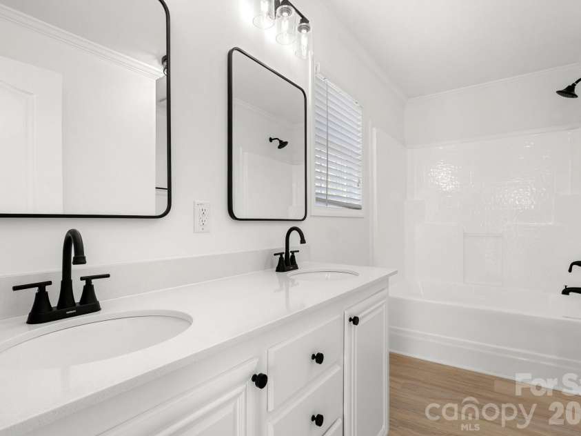 6901 Oxbow Lane, Monroe, NC 28110.  MLS# CAR4364677, YatesRealty ID 11070. 