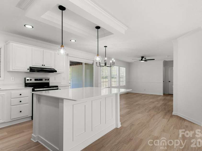 6901 Oxbow Lane, Monroe, NC 28110.  MLS# CAR4364677, YatesRealty ID 11070. 