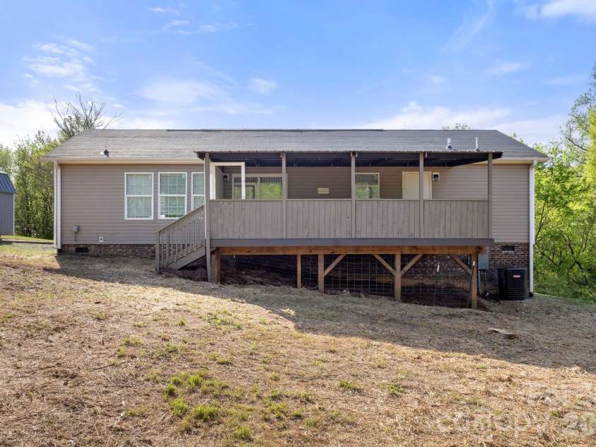 6901 Oxbow Lane, Monroe, NC 28110.  MLS# CAR4364677, YatesRealty ID 11070. 