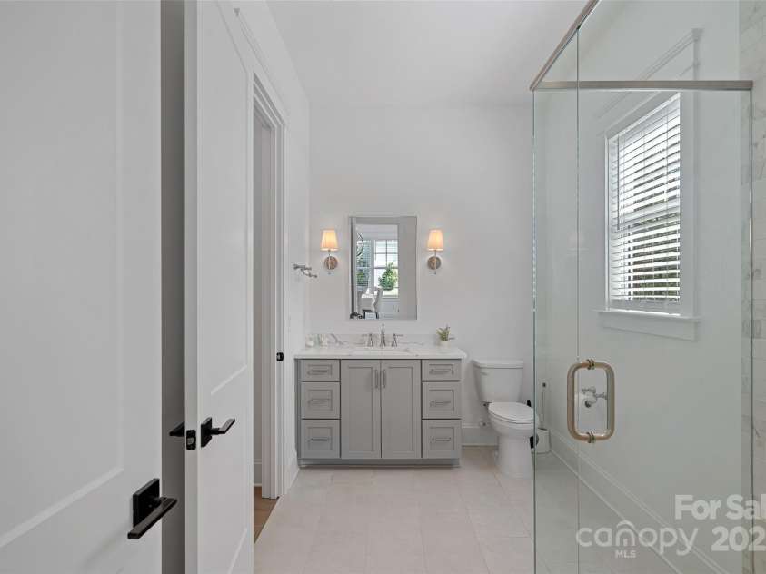 12152 Cambridge Square Drive, Cornelius, NC 28031.  MLS# CAR4238760, YatesRealty ID 11073. 