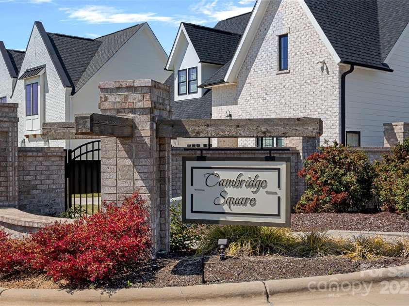 12152 Cambridge Square Drive, Cornelius, NC 28031.  MLS# CAR4238760, YatesRealty ID 11073. 