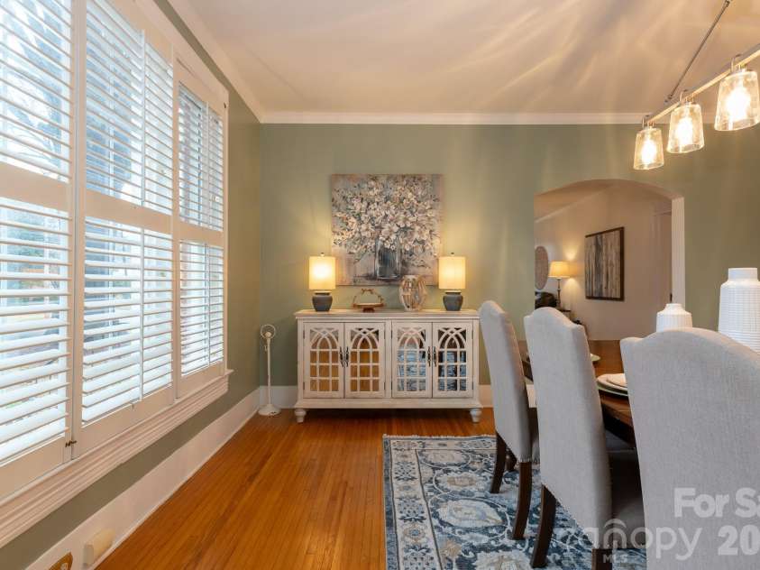 813 Mountain Street, Kings Mountain, NC 28086.  MLS# CAR4346907, YatesRealty ID 11074. 